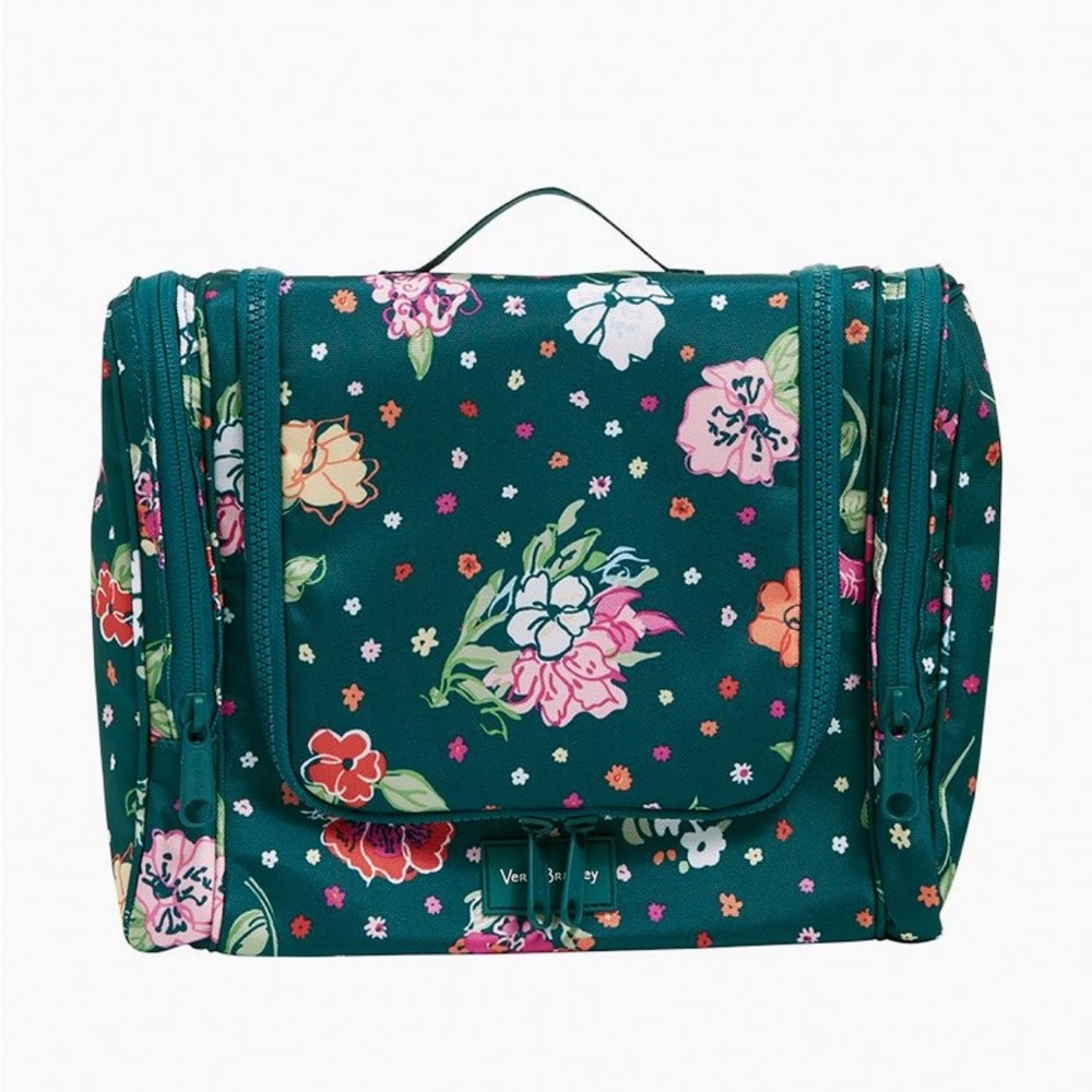 **ISO** Vera Bradley Lighten Up ReActive Hanging Organizer (Hope Blooms Teal)